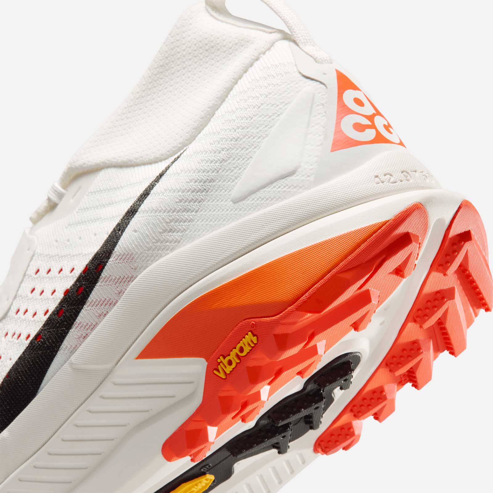 ACG Zegama HV8113 103