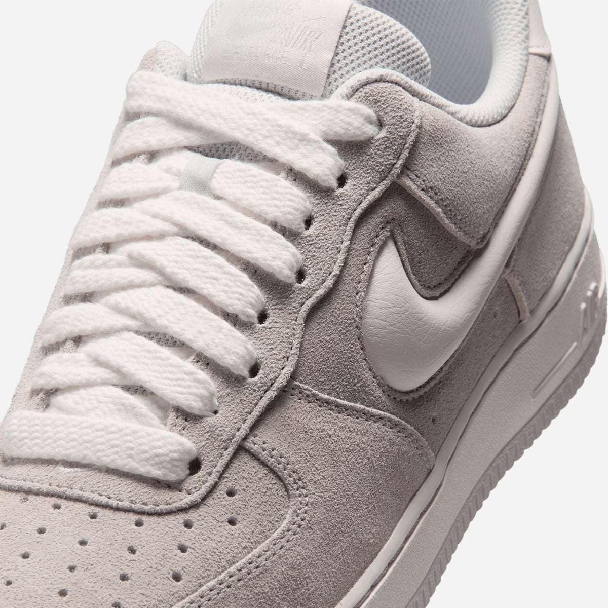 Nike Air Force 1 '07 LV8 IU7592-078