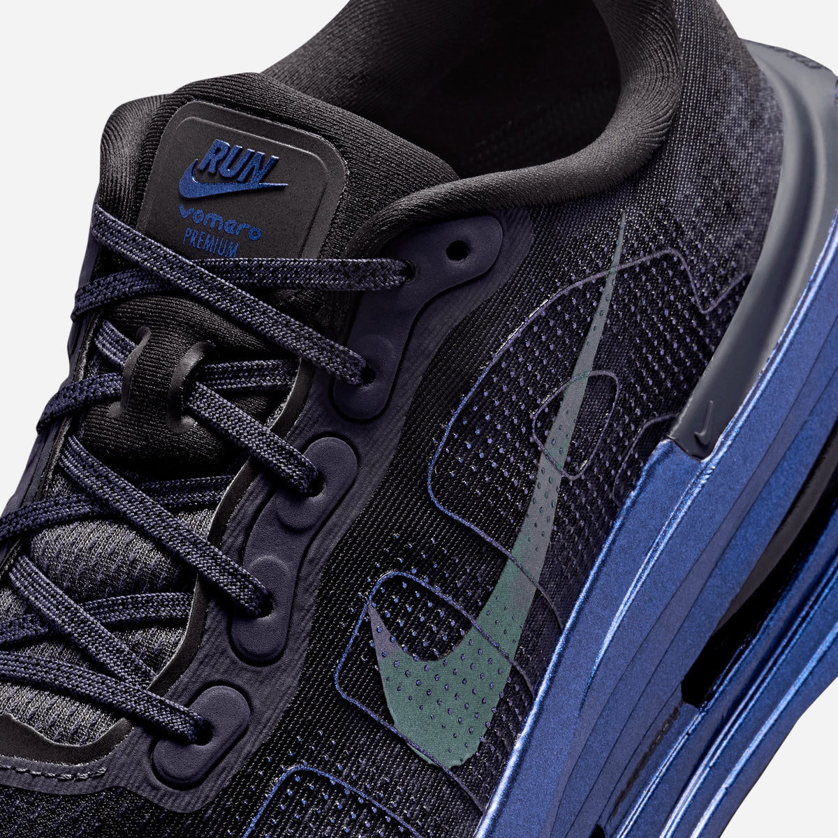 Nike Vomero Premium Gridiron Black IQ6943-001