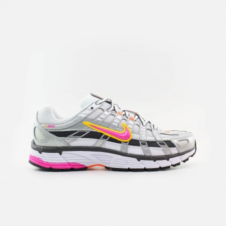 Nike BV1021-100 P-6000 | 4Elementos