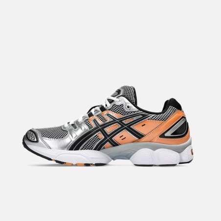 Asics Gel-Nimbus 9 1201A424-025 | 4Elementos