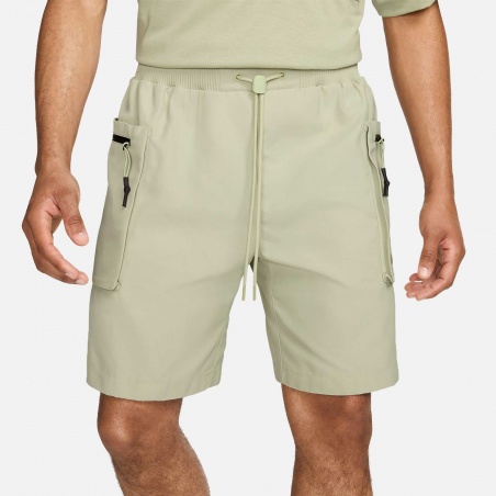 Nike Sportswear Tech Pack Functional Shorts FB7528-371 | 4Elementos