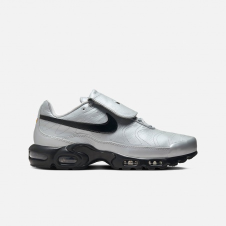 Nike Air Max Plus HM6850-001 | 4Elementos