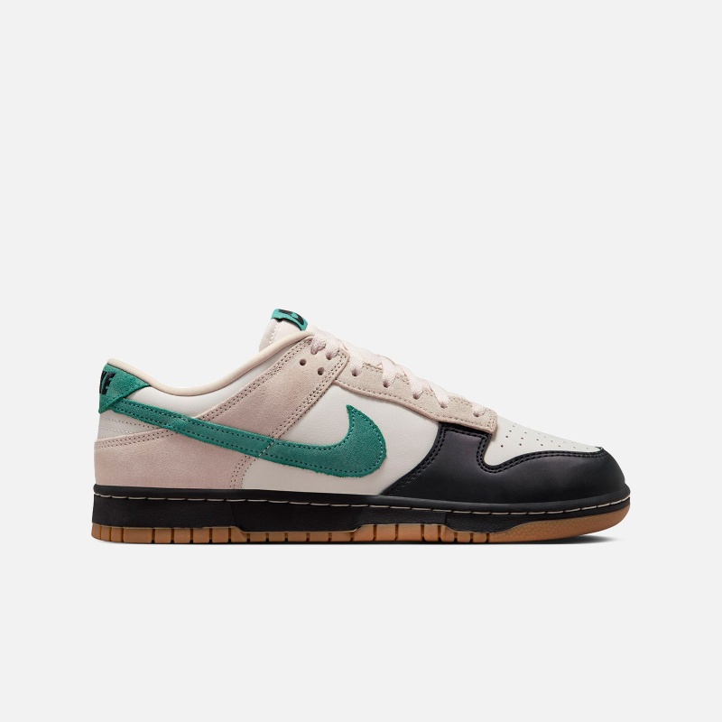 Dunk Low HQ3483 104