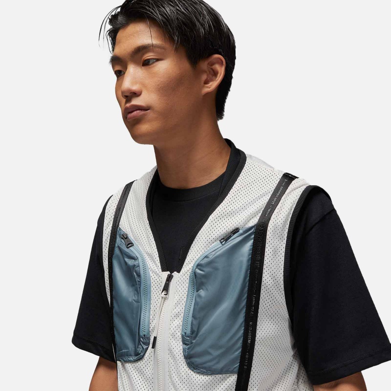 Jordan DM1386-030 23 Engineered Vest