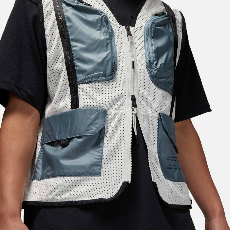 Jordan DM1386-030 23 Engineered Vest