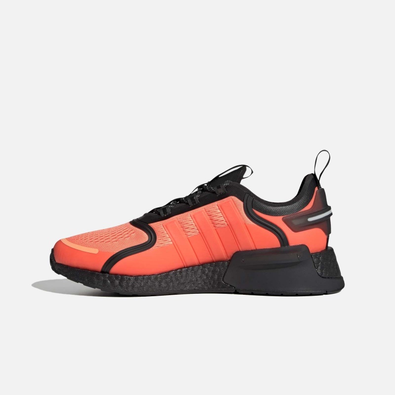 adidas GX2088 NMD_V3