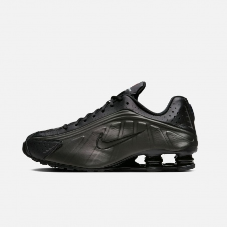 Nike Shox R4 HQ1988-001 | 4Elementos