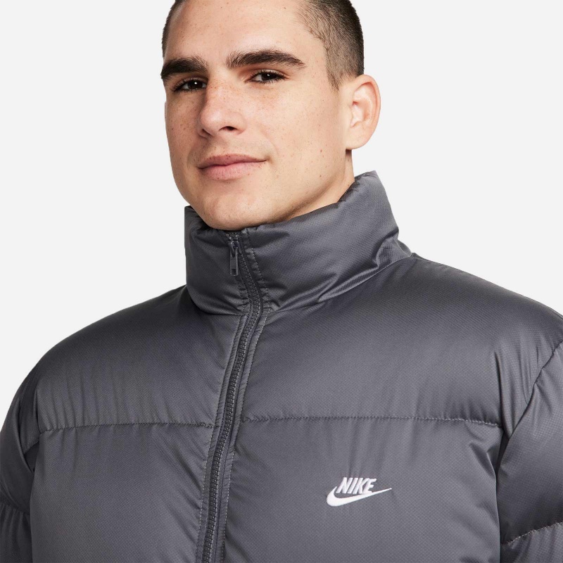 Nike Sportswear Club Therma Fit Puffer Jacket FB7368-068