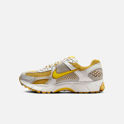 W Zoom Vomero 5 HJ9607 700