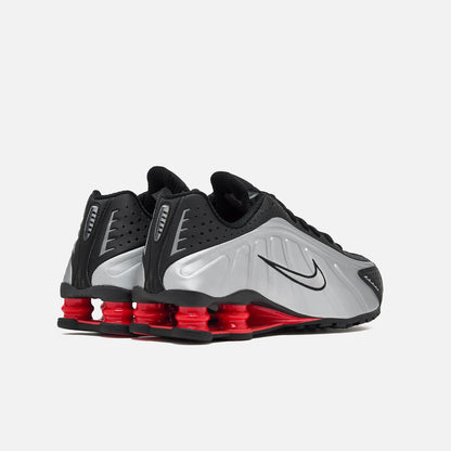Shox R4 AR3565 011