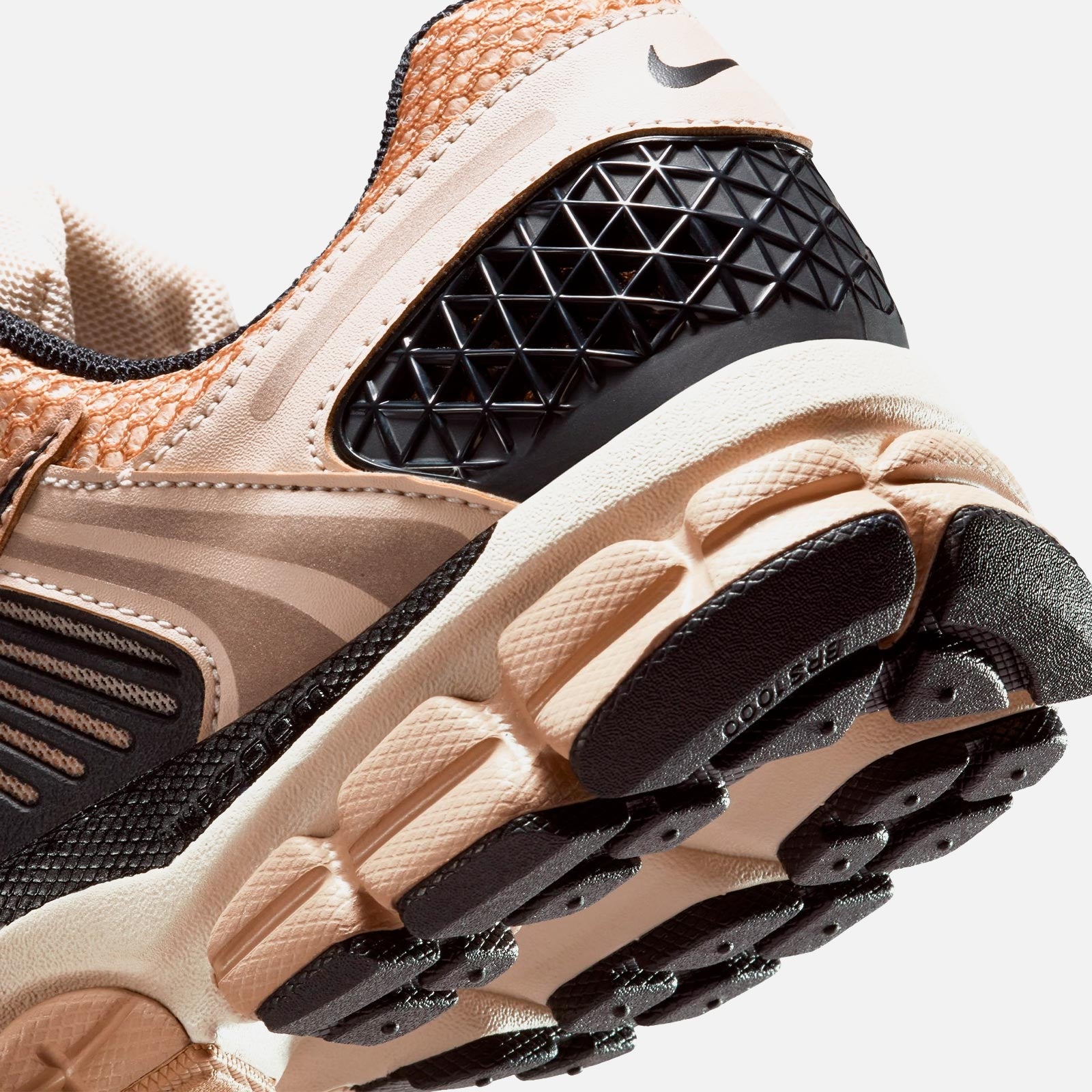 Zoom Vomero 5 FJ2028 106