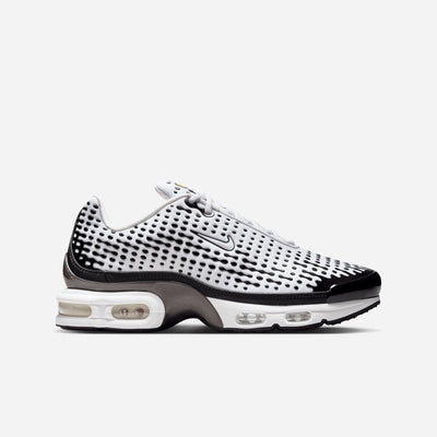 Air Max Plus HQ2197 100