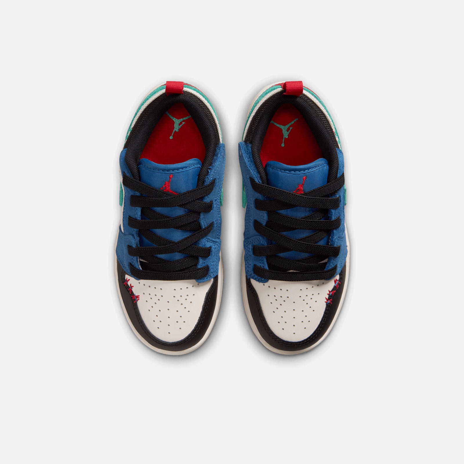Jordan 1 Low Alt SE IO2054 401