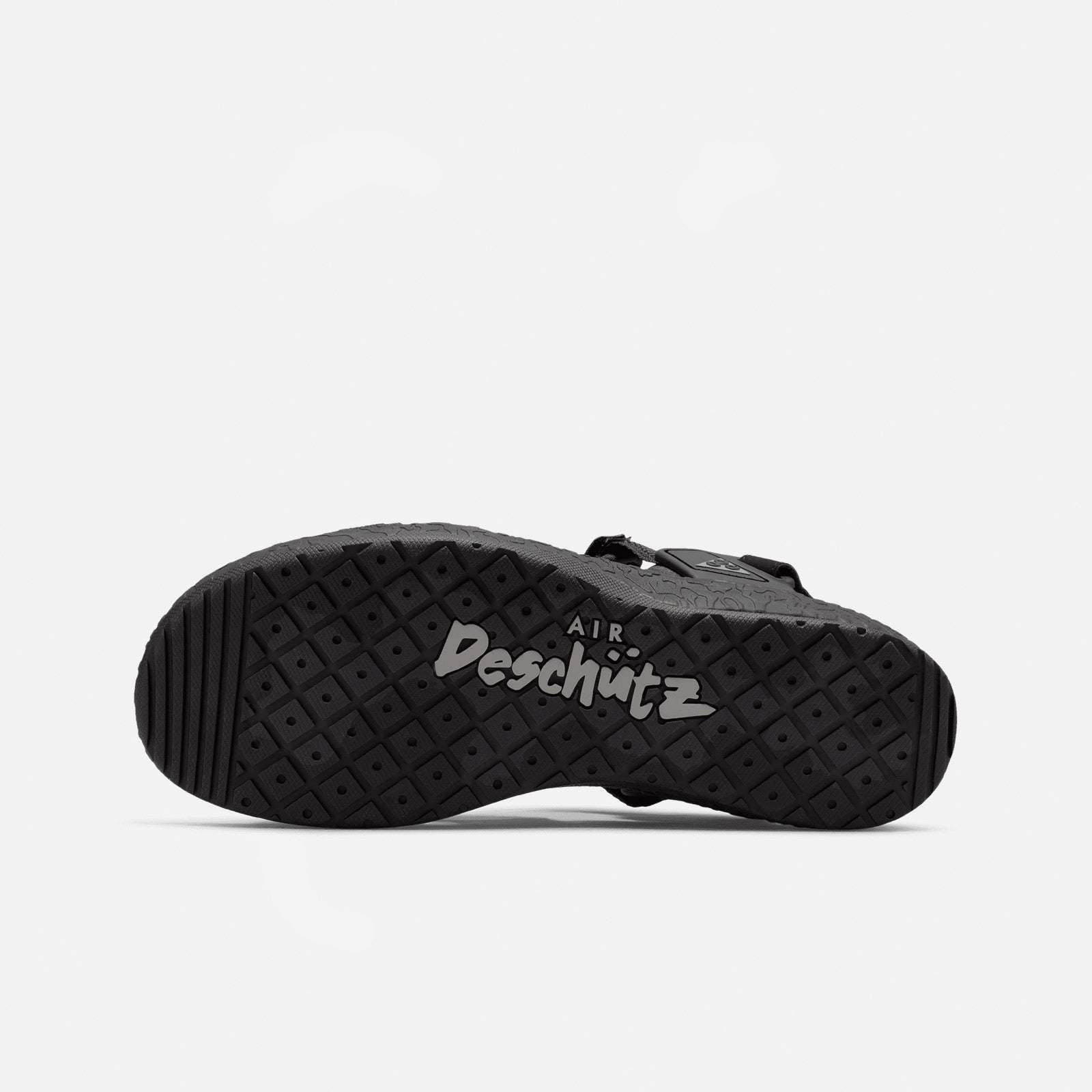 Nike ACG Air Deschutz+ DO8951-001