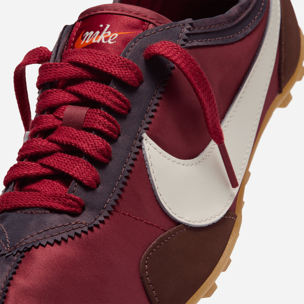 Nike Moon Shoe IX7025-600